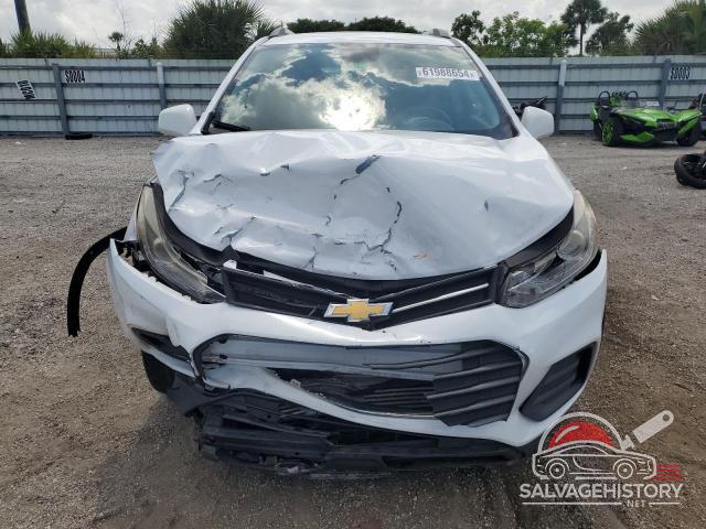 3GNCJLSB1HL261928 2017 CHEVROLET TRAX photo no. 5