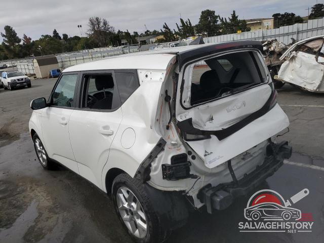 KNDJ23AU3P7865466 2023 KIA SOUL photo no. 2