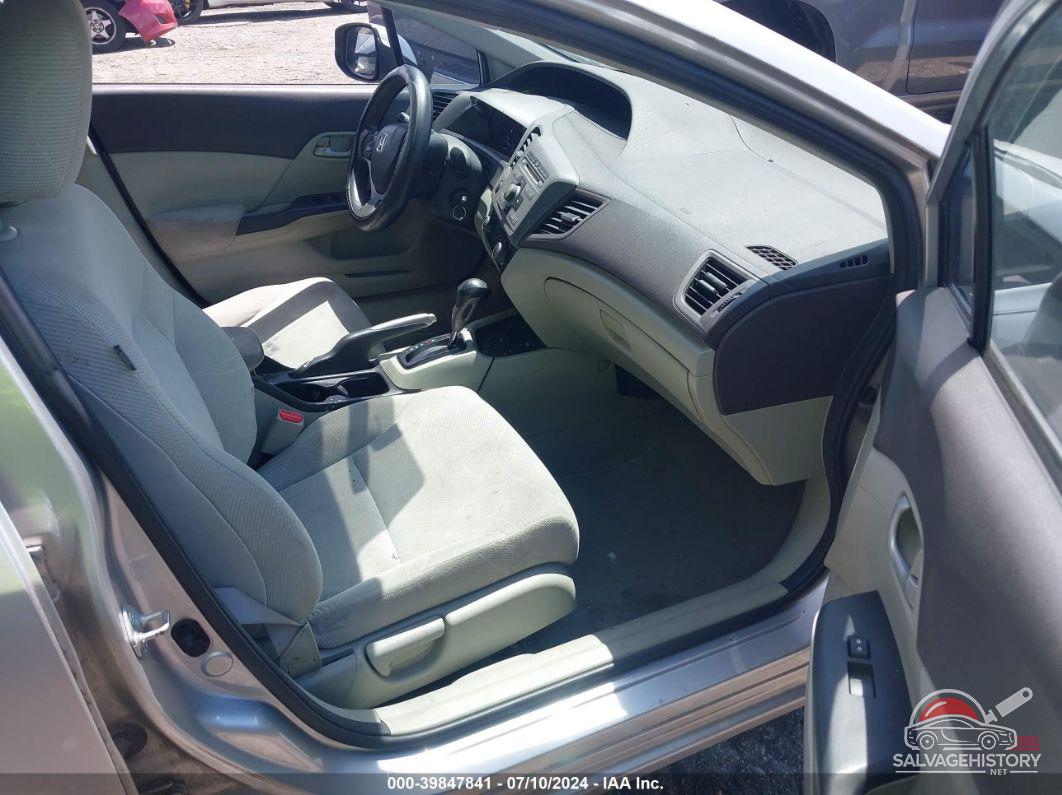 2HGFB2F55CH305627 2012 HONDA CIVIC photo no. 5