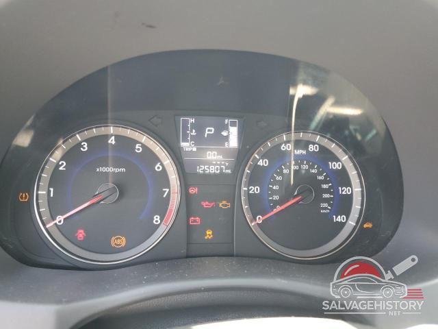 KMHCT4AE7FU935678 2015 HYUNDAI ACCENT photo no. 9