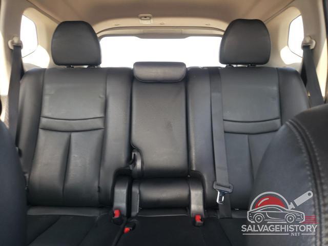 KNMAT2MT6GP699549 2016 NISSAN ROGUE photo no. 10