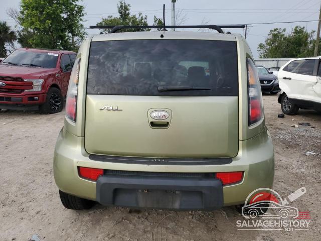 KNDJT2A24A7116107 2010 KIA SOUL photo no. 6