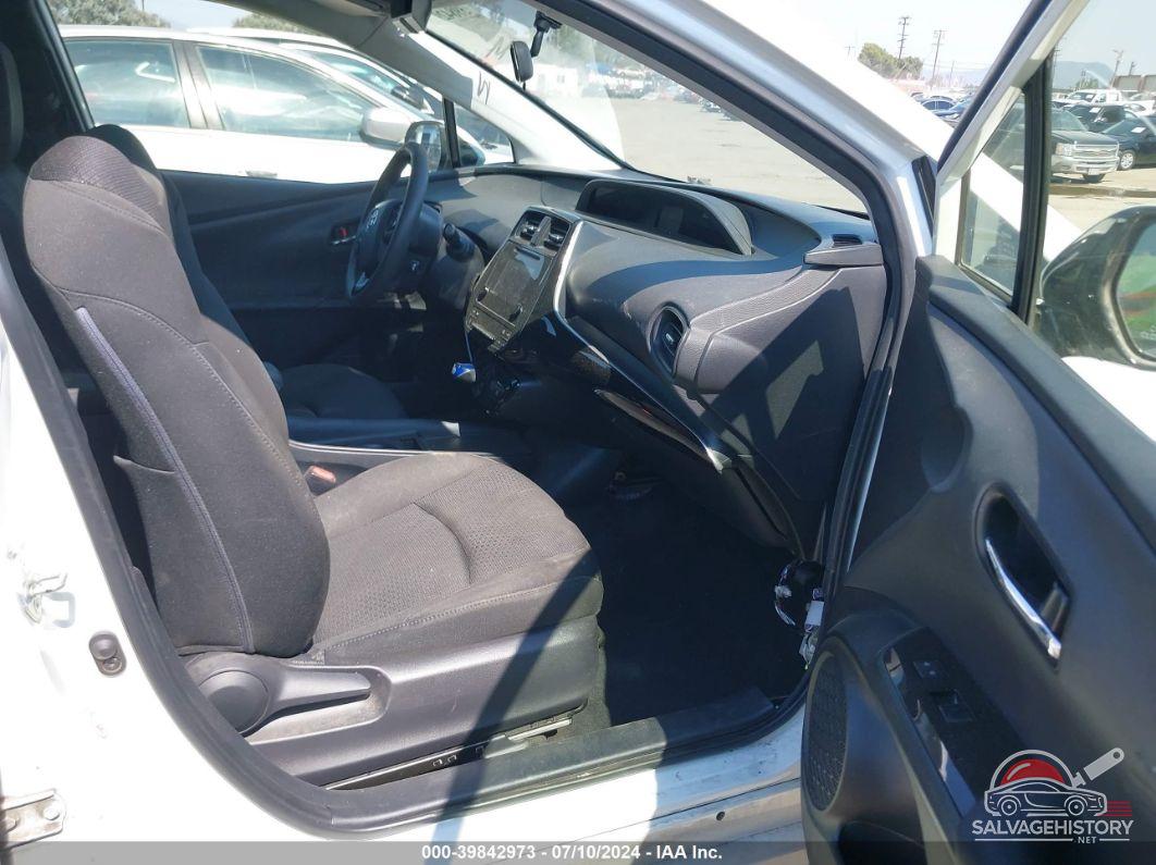 JTDKARFU2K3099166 2019 TOYOTA PRIUS photo no. 5