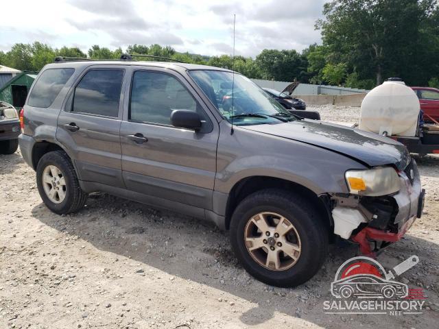 1FMCU93136KD01834 2006 FORD ESCAPE photo no. 4
