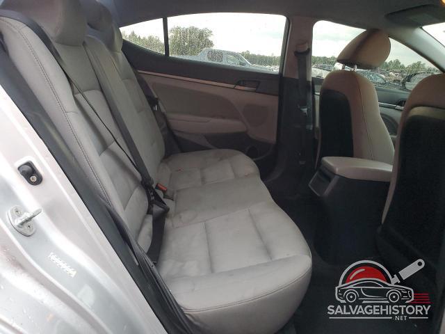 KMHD84LFXHU388839 2017 HYUNDAI ELANTRA photo no. 10