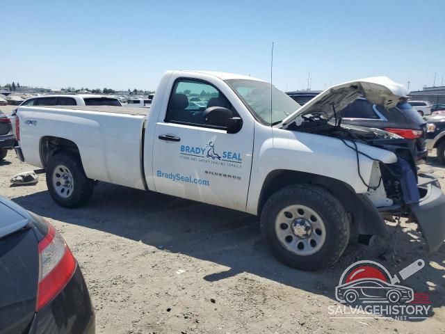 1GCPKPEX1AZ235690 2010 CHEVROLET ALL Models photo no. 4