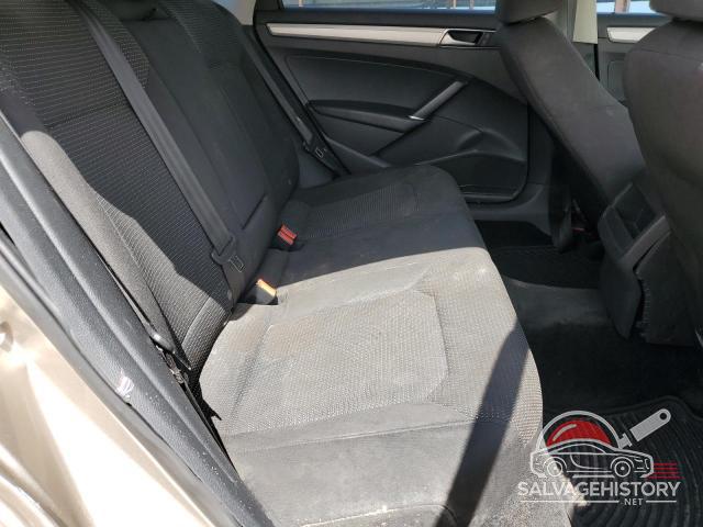 1VWAT7A33GC039748 2016 VOLKSWAGEN PASSAT photo no. 10