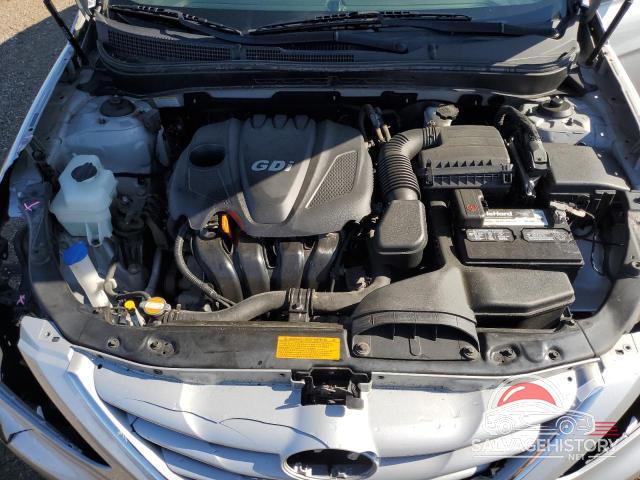 5NPEB4AC5CH495920 2012 HYUNDAI SONATA photo no. 11