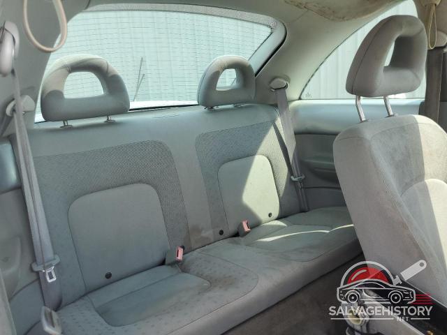 3VWCB21C72M410061 2002 VOLKSWAGEN BEETLE photo no. 10