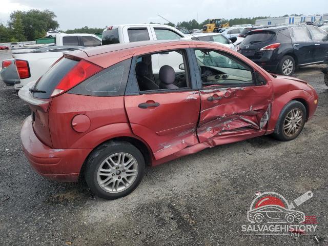 3FAFP373X3R150277 2003 FORD FOCUS photo no. 3