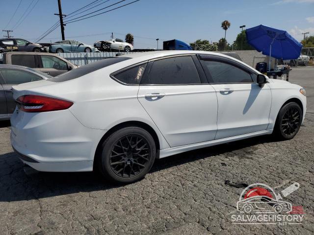 3FA6P0HD9JR253306 2018 FORD FUSION photo no. 3