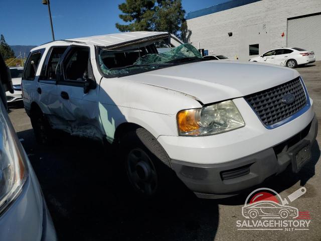 1FMRU13WX4LA67884 2004 FORD EXPEDITION photo no. 4