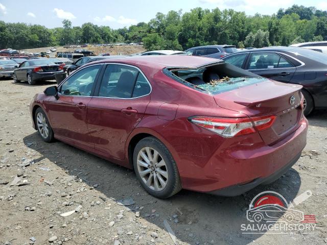 4T1B11HK0JU587548 2018 TOYOTA CAMRY photo no. 2