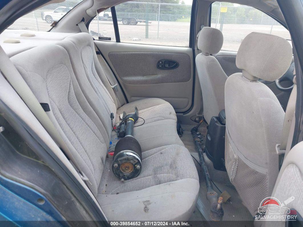 1G8ZJ52742Z198716 2002 SATURN S-SERIES photo no. 8