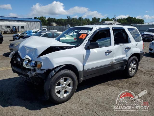 1FMYU93145KB84768 2005 FORD ESCAPE photo no. 9