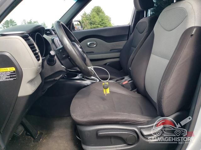 KNDJN2A26F7790583 2015 KIA SOUL photo no. 7