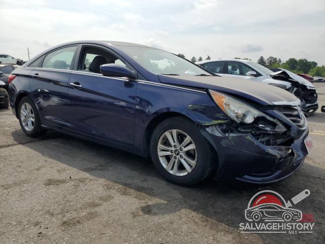 5NPEB4AC5DH740975 2013 HYUNDAI SONATA photo no. 4