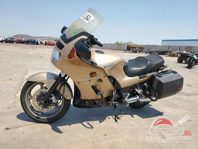 JKAZGCA195B521428 2005 KAWASAKI ZG CONCOUR photo no. 3