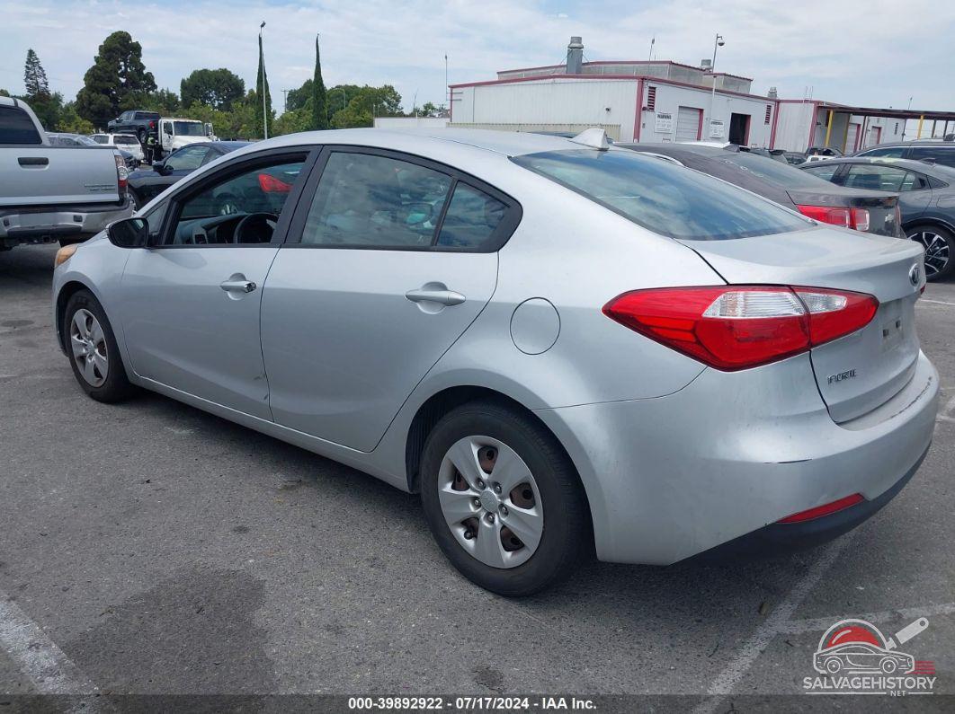 KNAFX4A62F5429472 2015 KIA FORTE photo no. 3