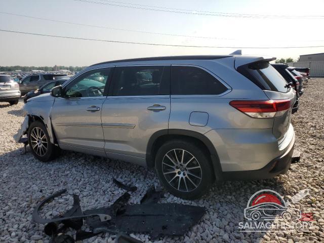 5TDJZRFH4JS492946 2018 TOYOTA HIGHLANDER photo no. 2