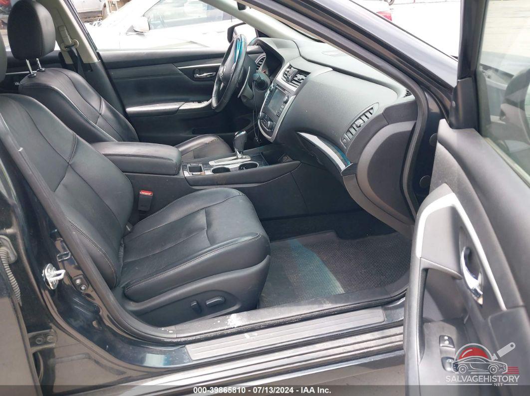 1N4BL3AP2GC141101 2016 NISSAN ALTIMA photo no. 5