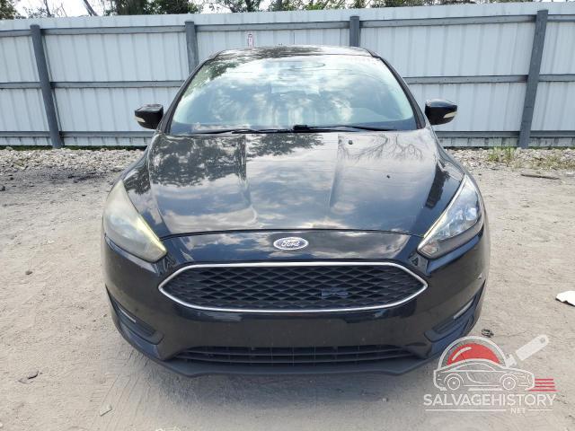 1FADP3M21HL262491 2017 FORD FOCUS photo no. 5
