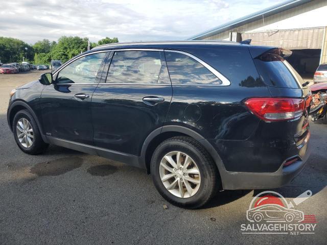 5XYPGDA35JG425817 2018 KIA SORENTO photo no. 2