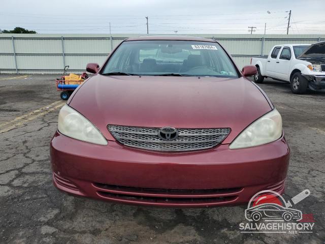 4T1BF30K82U019185 2002 TOYOTA CAMRY photo no. 5