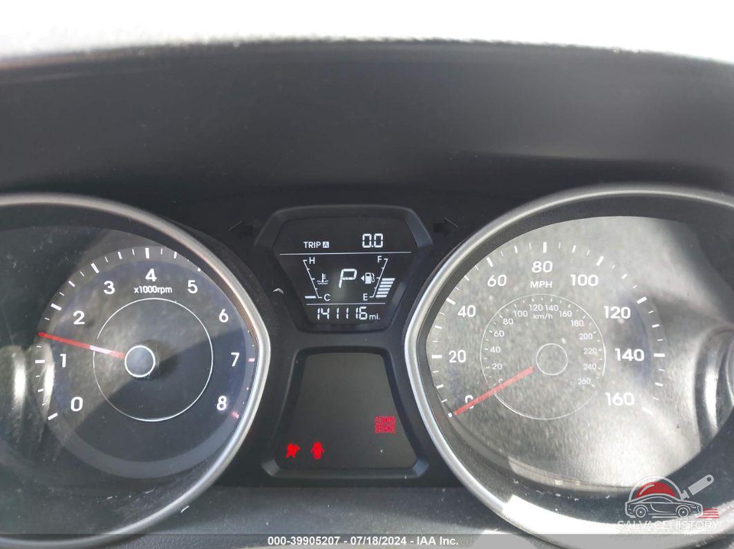 5NPDH4AE3FH646205 2015 HYUNDAI ELANTRA photo no. 7
