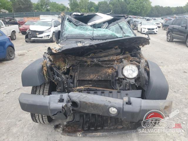 1C4BJWDG7JL895261 2018 JEEP WRANGLER photo no. 5