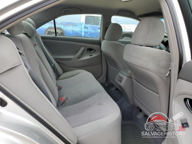 4T1BF3EK5BU138238 2011 TOYOTA CAMRY photo no. 10