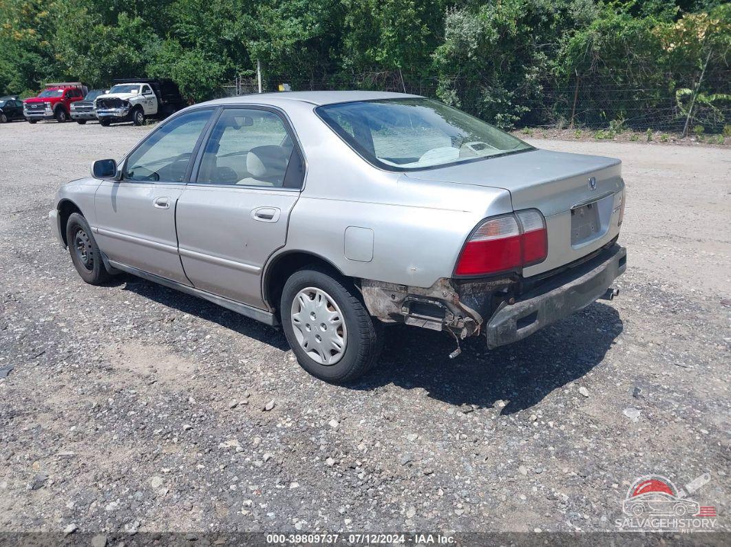 1HGCD5687VA173948 1997 HONDA ACCORD photo no. 3