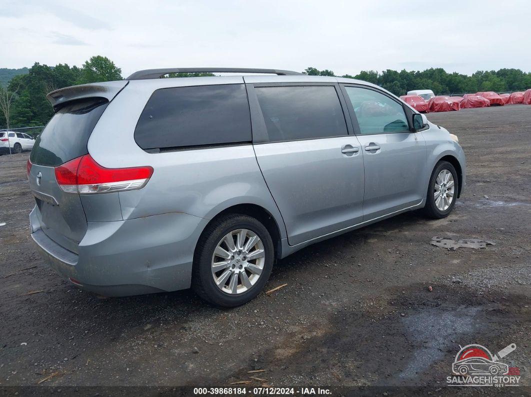 5TDJK3DCXBS020261 2011 TOYOTA SIENNA photo no. 4