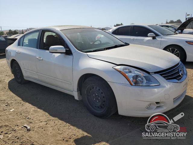 1N4AL2AP3BN437554 2011 NISSAN ALTIMA photo no. 4