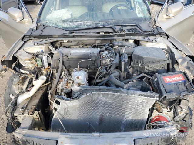 1HGCR2F81DA132732 2013 HONDA ACCORD photo no. 11