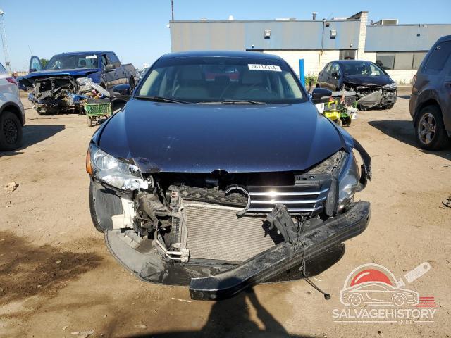 1VWAS7A31FC069719 2015 VOLKSWAGEN PASSAT photo no. 5