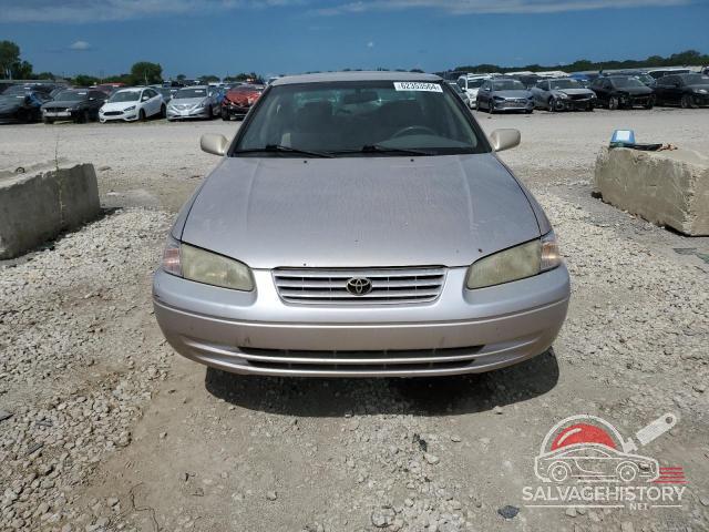 4T1BF22K8WU928721 1998 TOYOTA CAMRY photo no. 5