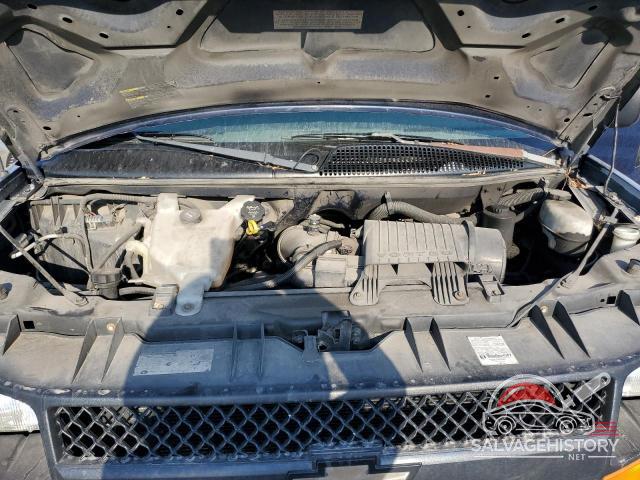 1GAGG25U241193780 2004 CHEVROLET EXPRESS photo no. 12