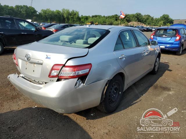 4T1BF3EK2BU187932 2011 TOYOTA CAMRY photo no. 3