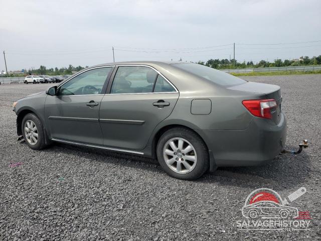4T1BF1FK7EU729551 2014 TOYOTA CAMRY photo no. 2