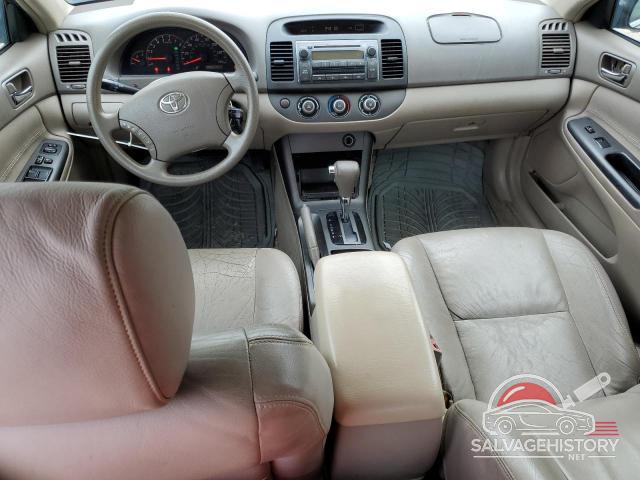 4T1BE32KX5U949335 2005 TOYOTA CAMRY photo no. 8