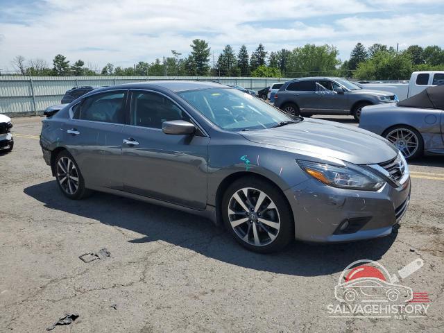 1N4AL3AP8HC153282 2017 NISSAN ALTIMA photo no. 4