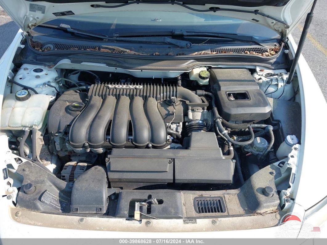 YV1MS390X82380779 2008 VOLVO S40 photo no. 10