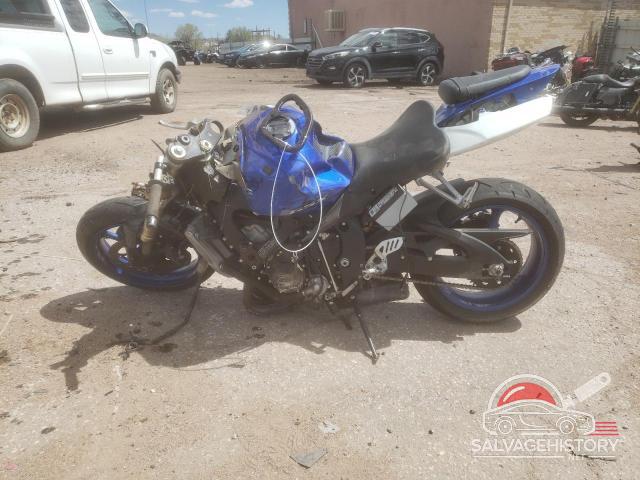 JS1GN7DA272114215 2007 SUZUKI GSXR600 photo no. 3