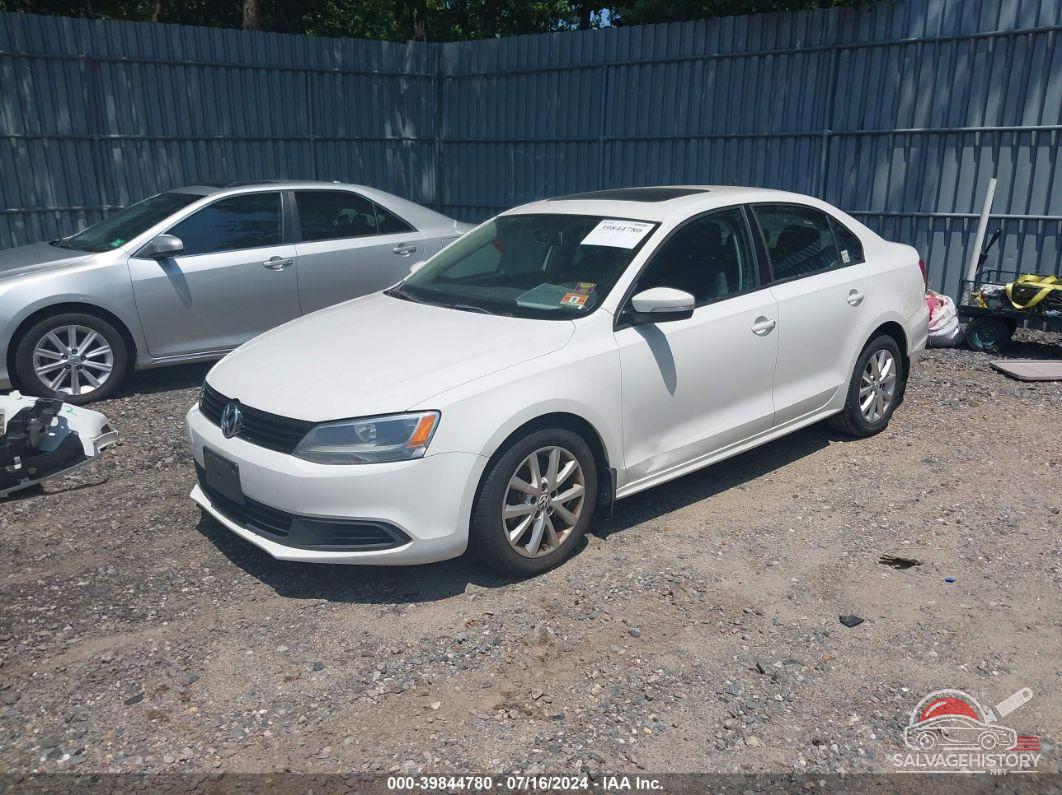 3VWDZ7AJ9BM390018 2011 VOLKSWAGEN JETTA photo no. 2
