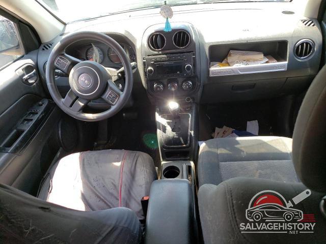 1C4NJDBB1ED788280 2014 JEEP COMPASS photo no. 8