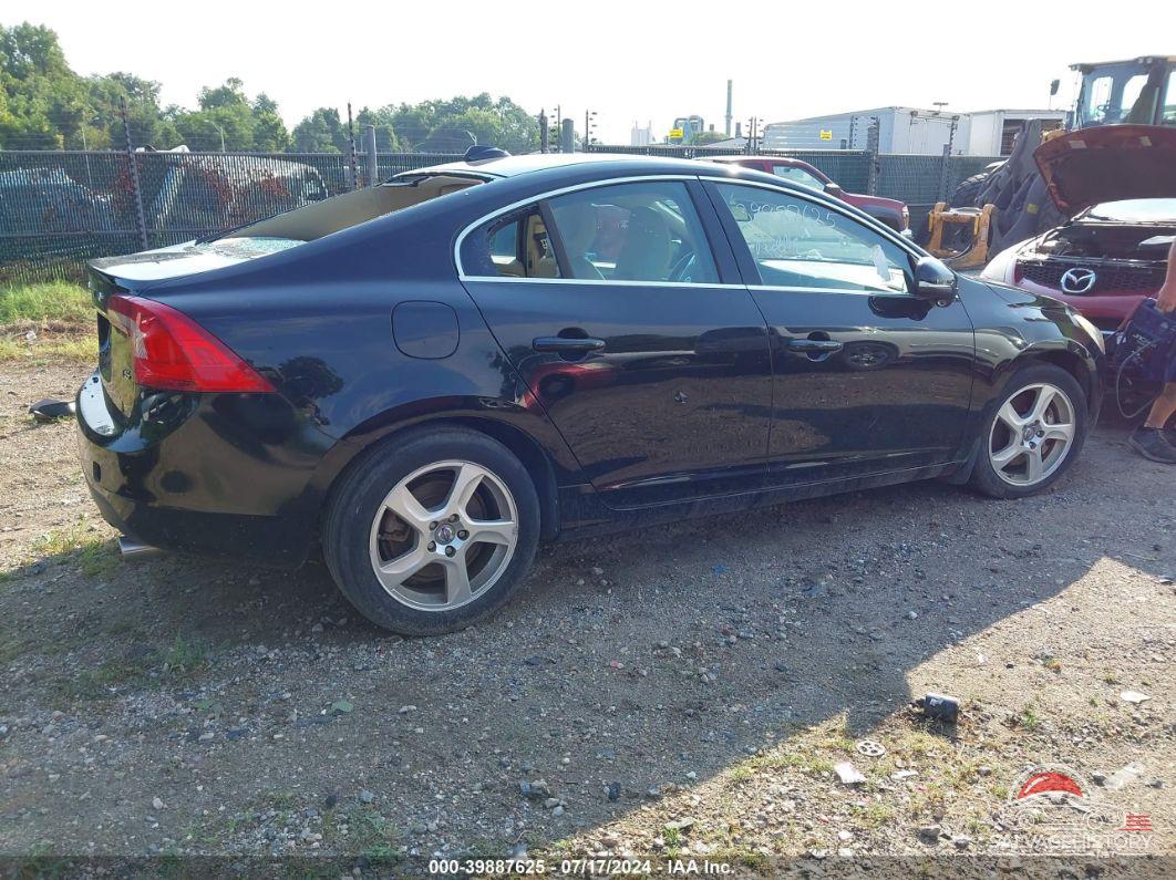 YV1622FSXC2113644 2012 VOLVO S60 photo no. 4