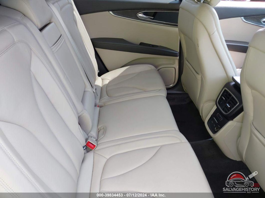 2LMPJ8LP2HBL10549 2017 LINCOLN MKX photo no. 8