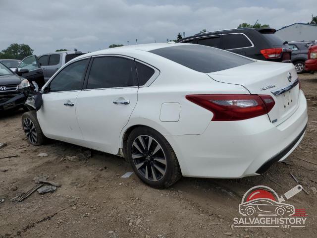 1N4AL3AP8JC268115 2018 NISSAN ALTIMA photo no. 2
