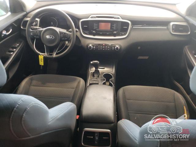 5XYPGDA59HG229424 2017 KIA SORENTO photo no. 8